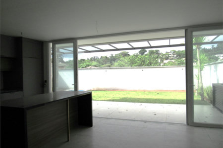 Casa à venda com 4 suítes no condomínio Premiere, São Paulo - SP