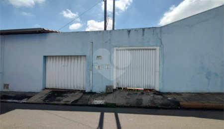 Casa à venda com 2 quartos no Centro, Itapetininga, SP