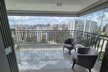 Apartamento à venda com 3 quartos, sendo 2 suítes,  em Jardim Caboré, São Paulo, SP