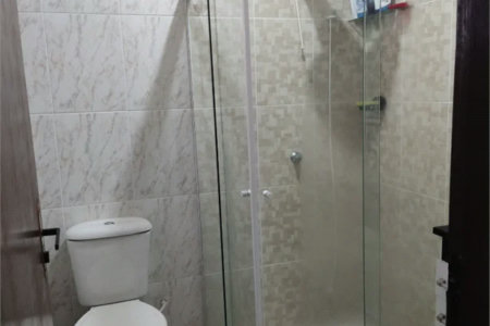 Casa à venda com 3 quartos, sendo 1 suíte, em Jardim Fraternidade, São Paulo, SP