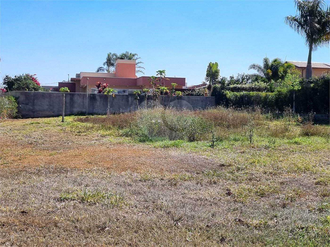 Terreno à venda no condomínio Village Ipanema 1, Araçoiaba da Serra - SP