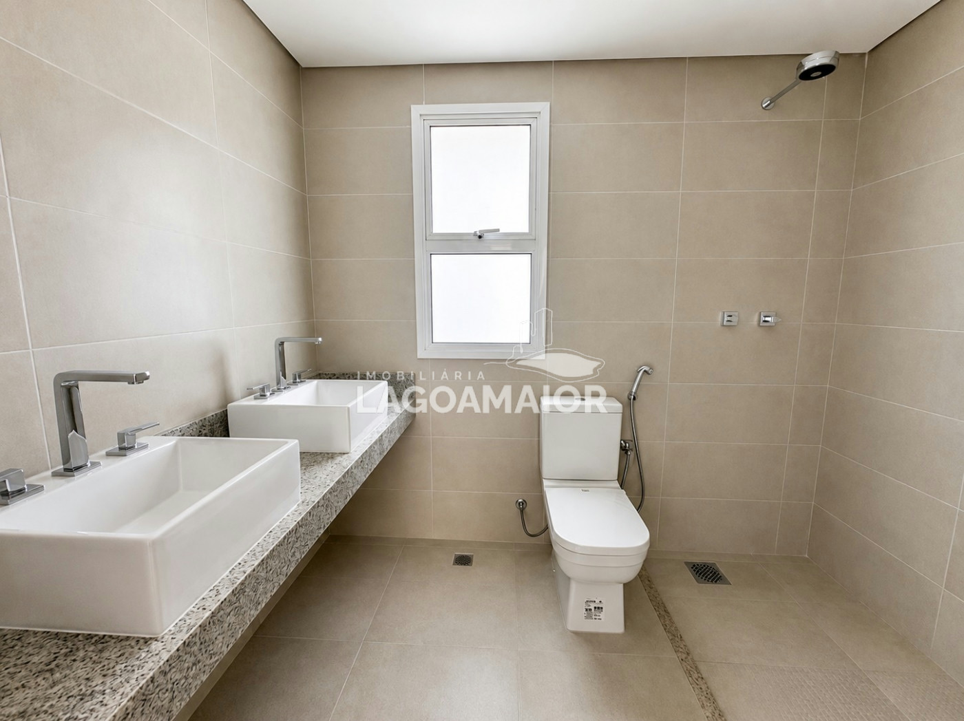 Apartamento à venda com 3 quartos, sendo 3 suítes, no condomínio Duetto Iguatemi Residencial, Três Lagoas - MS