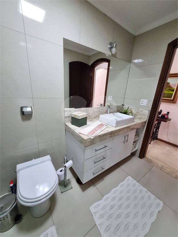 VENDA - Sobrado Jardim França: 135m² | 3 dormitórios (1 suíte) | 2 vagas | Churrasqueira