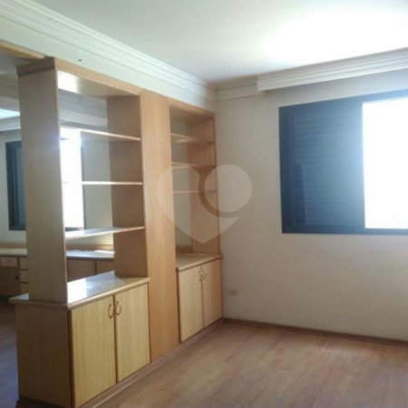 Casa à venda com 4 quartos, sendo 3 suítes, em Vila Maria Alta, São Paulo, SP