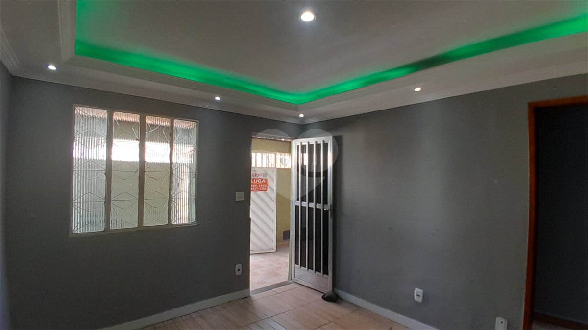 Casa Térrea para alugar com 2 quartos, sendo 1 suíte, em Santíssimo, Rio de Janeiro, RJ