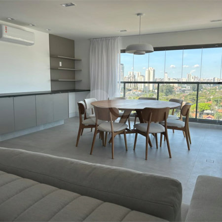 Apartamento à venda com 3 suítes em Santo Amaro, São Paulo, SP