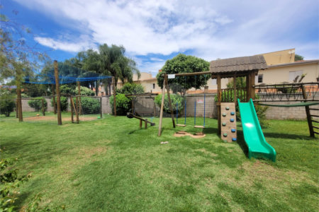 Casa à venda com 2 quartos no condomínio Caminhos da Serra 4, Jundiaí - SP