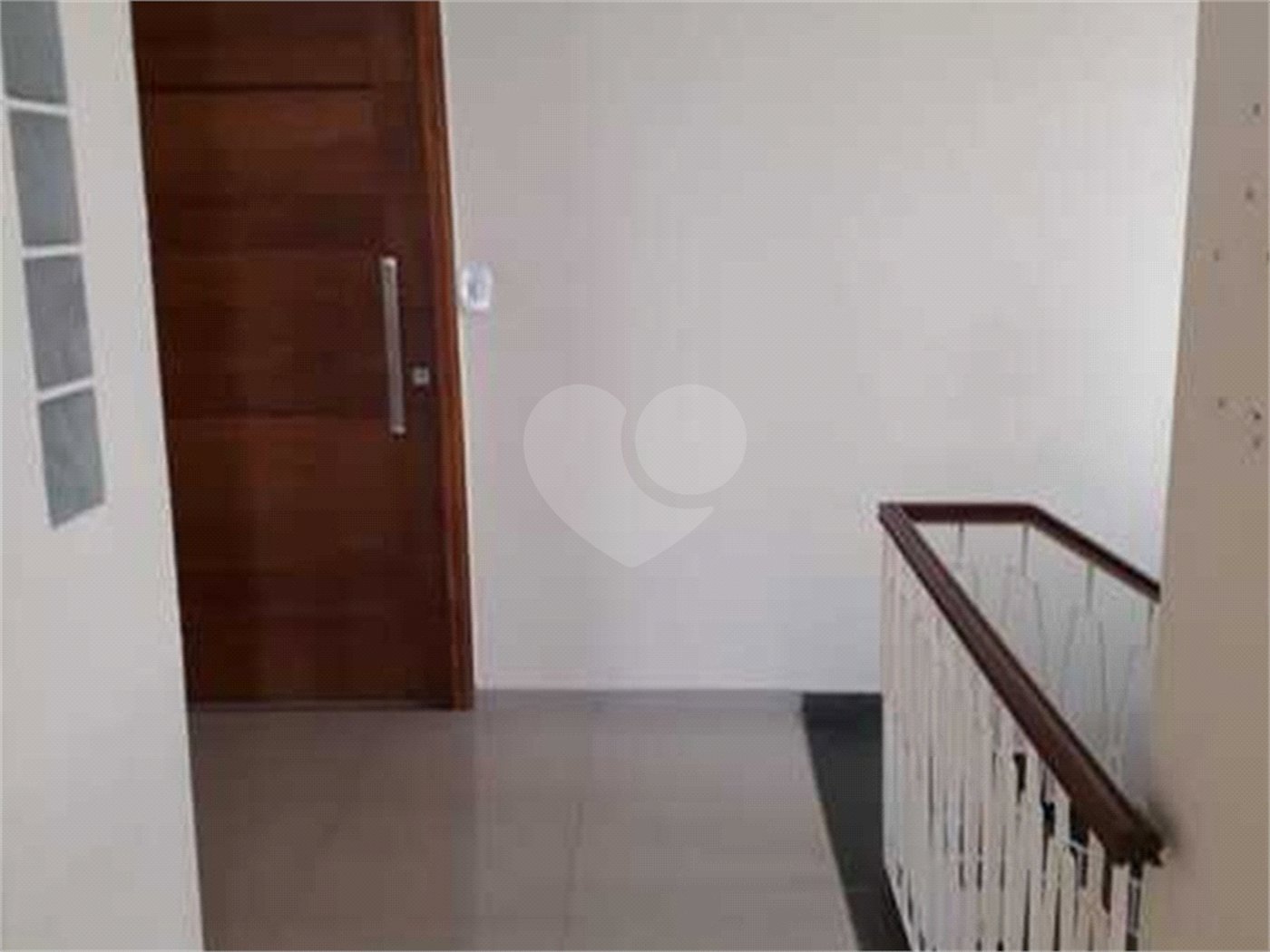 Casa à venda com 4 quartos, sendo 2 suítes, em Santana, São Paulo, SP