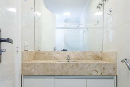 Apartamento à venda com 4 quartos, sendo 2 suítes,  em Indianópolis, São Paulo, SP