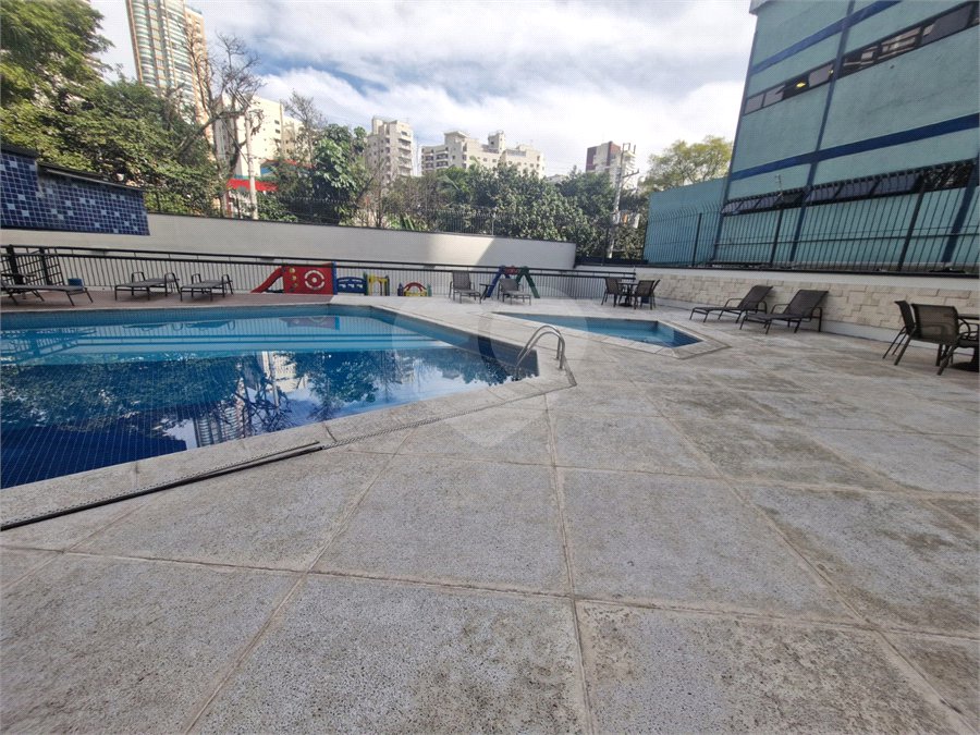 Apartamento à venda com 3 quartos, sendo 1 suíte, em Santana, São Paulo, SP