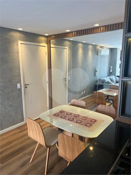 Apartamento à venda com 3 quartos, sendo 1 suíte,  em Jardim Flor da Montanha, Guarulhos, SP