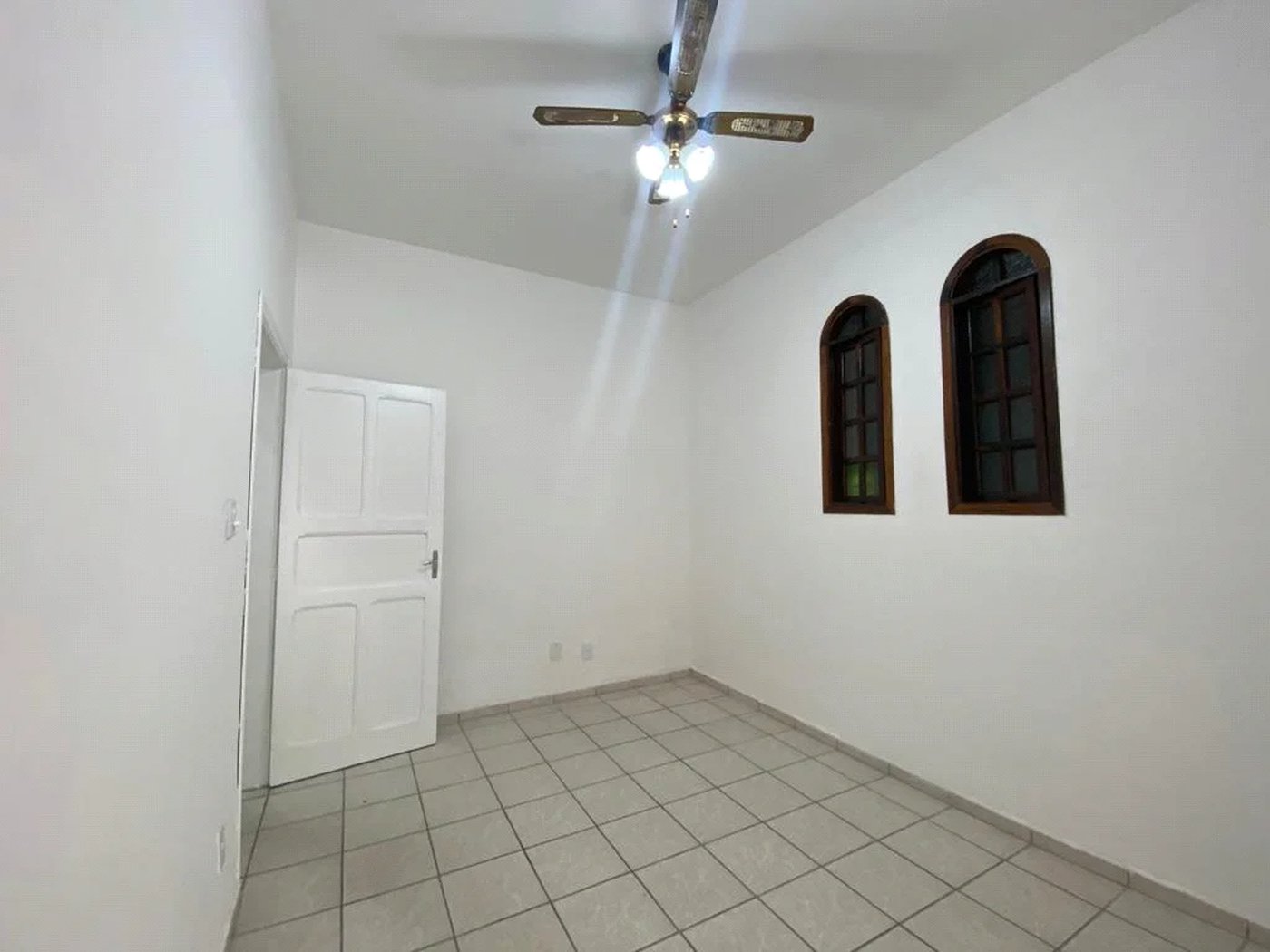 Sobrado para alugar em Vila Romana, São Paulo, SP