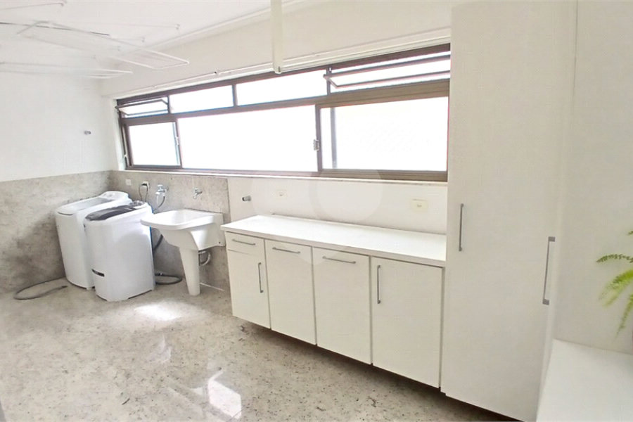 Apartamento à venda com 4 quartos, sendo 2 suítes, em Santana, São Paulo, SP