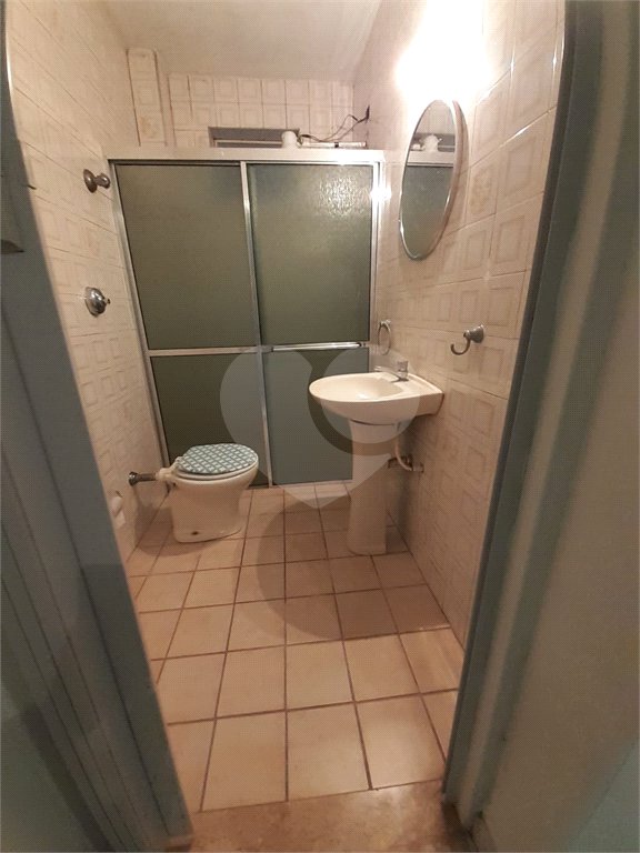 Sobrado à venda com 4 quartos em Vila Correa, Ferraz de Vasconcelos, SP