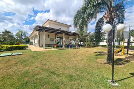 Casa em condomínio à venda com 3 suítes, em Iporanga, Sorocaba, SP