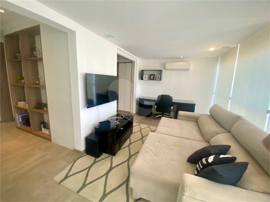 Apartamento para alugar com 1 suíte em Vila Nova Conceição, São Paulo, SP
