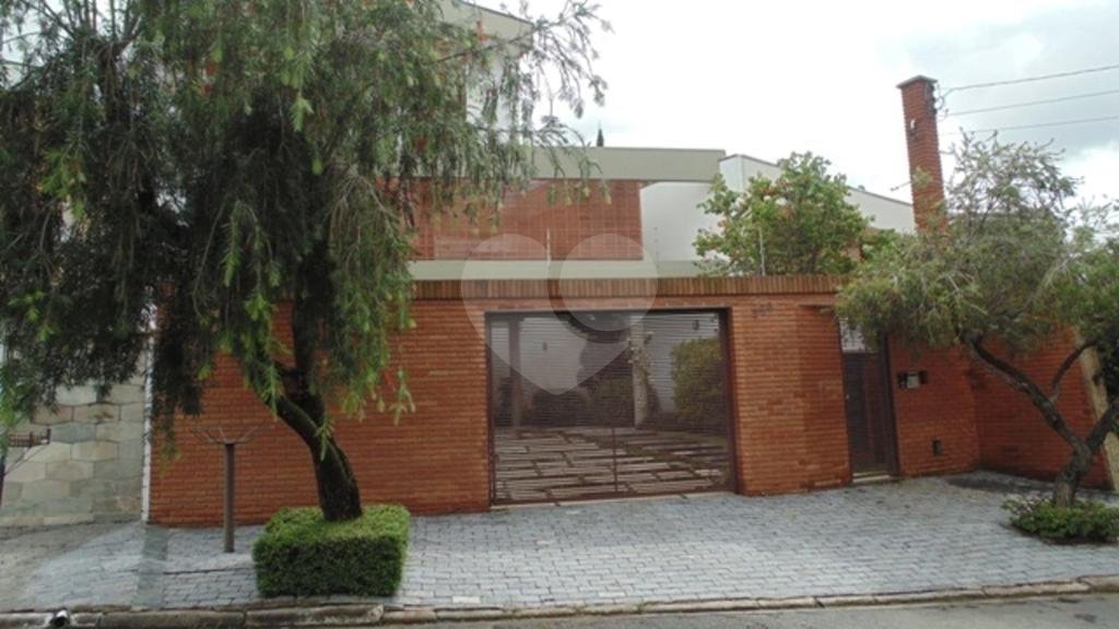 Sobrado à venda com 4 quartos, sendo 3 suítes,  em Jardim Franca, São Paulo, SP