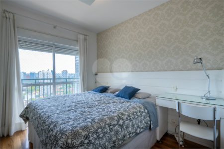Apartamento à venda com 3 suítes em Brooklin, São Paulo, SP