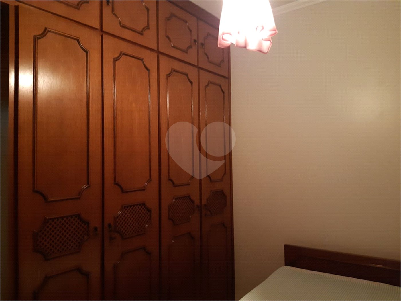Sobrado à venda com 3 quartos, sendo 1 suíte, em Jardim Franca, São Paulo, SP