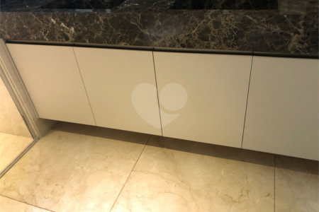 Apartamento à venda com 4 suítes em Vila Suzana, São Paulo, SP
