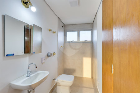 Apartamento à venda com 4 quartos, sendo 1 suíte, em Chácara Santo Antônio, São Paulo, SP