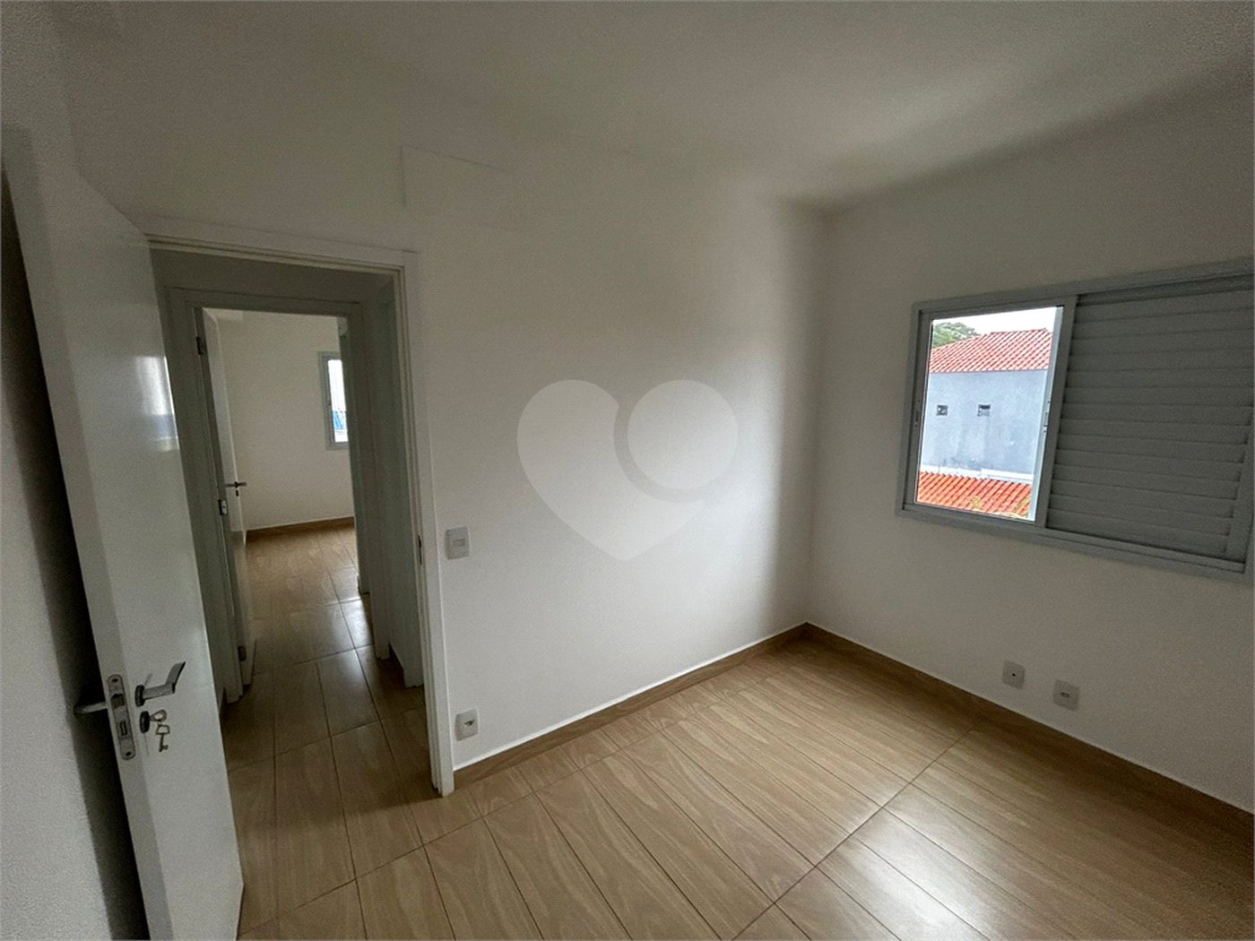 Apartamento à venda com 2 quartos, sendo 1 suíte,  em Vila Aparecida, Itapetininga, SP