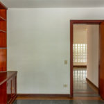 Casa à venda com 4 quartos, sendo 3 suítes,  no condomínio Vila das Flores, São Paulo - SP
