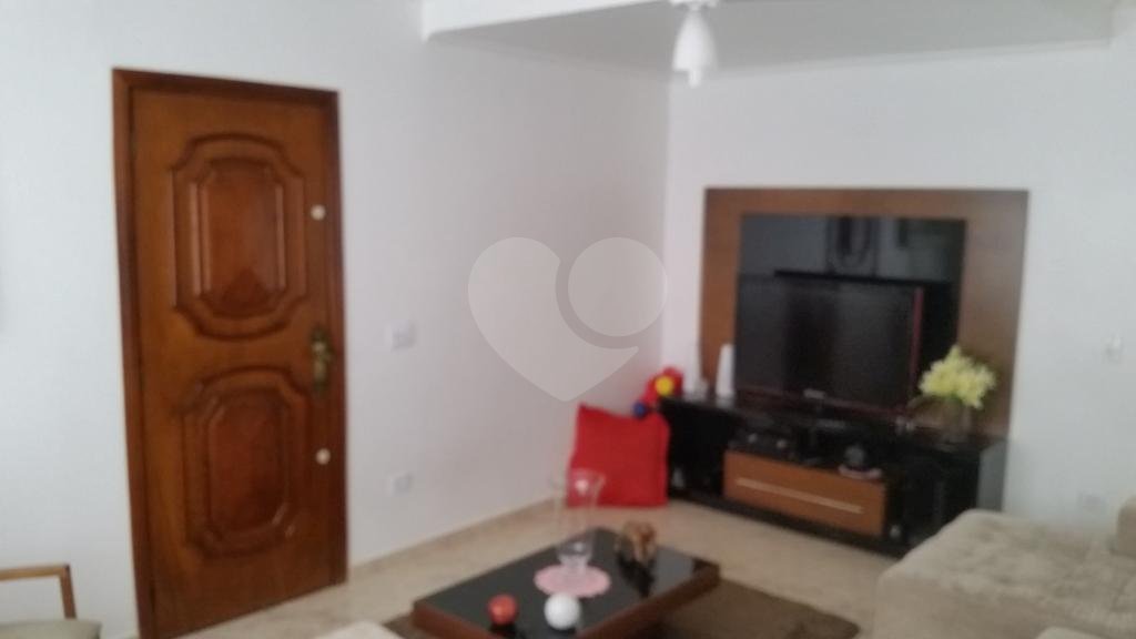 Sobrado à venda com 3 quartos, sendo 1 suíte, em Tremembé, São Paulo, SP
