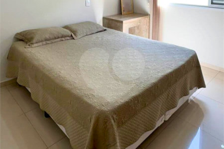Casa à venda com 2 quartos, sendo 1 suíte, no condomínio Portal Vale do Sol, Porto Feliz - SP