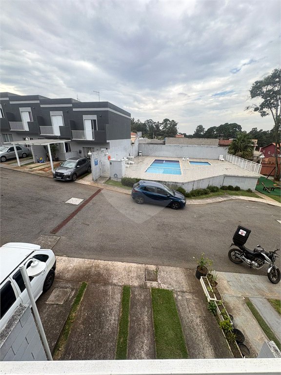 Casa à venda com 2 quartos no condomínio Carvalho Lagares, Poá - SP
