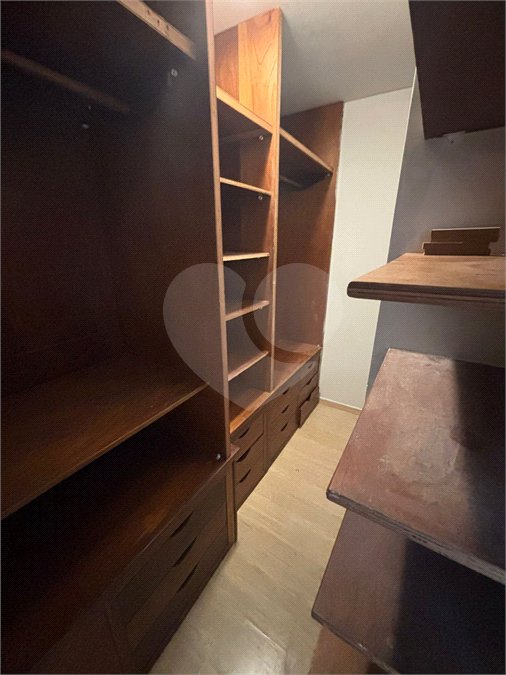 Apartamento à venda ou para alugar com 1 suíte em Vila Suzana, São Paulo, SP