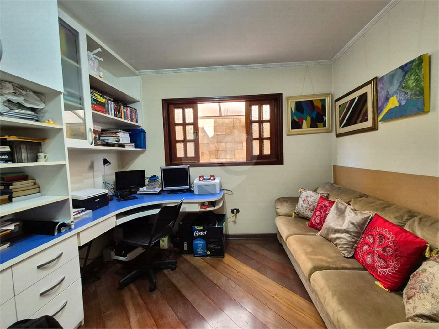 Casa à venda com 3 quartos, sendo 1 suíte, em Parque São Domingos, São Paulo, SP