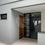 Casa à venda com 3 quartos, sendo 2 suítes,  em Vila Francisco Matarazzo, Santo André, SP