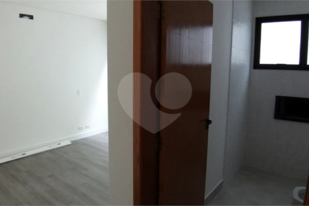 Casa à venda com 3 suítes em Jardim Paulista, Atibaia, SP