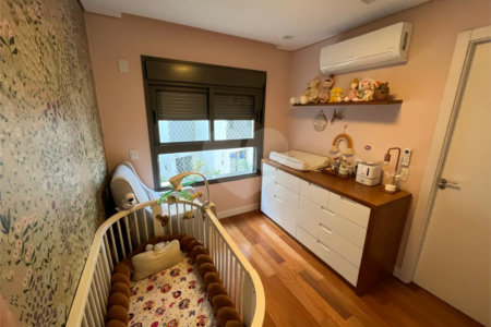 Apartamento à venda com 4 quartos, sendo 2 suítes, em Sumaré, São Paulo, SP