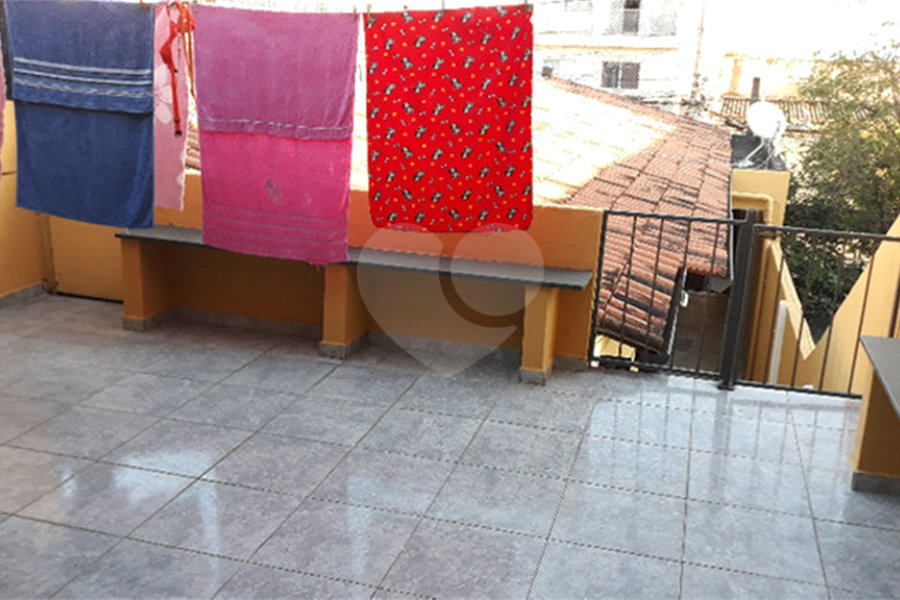 Sobrado à venda com 3 quartos, sendo 1 suíte, em Jardim Peri, São Paulo, SP