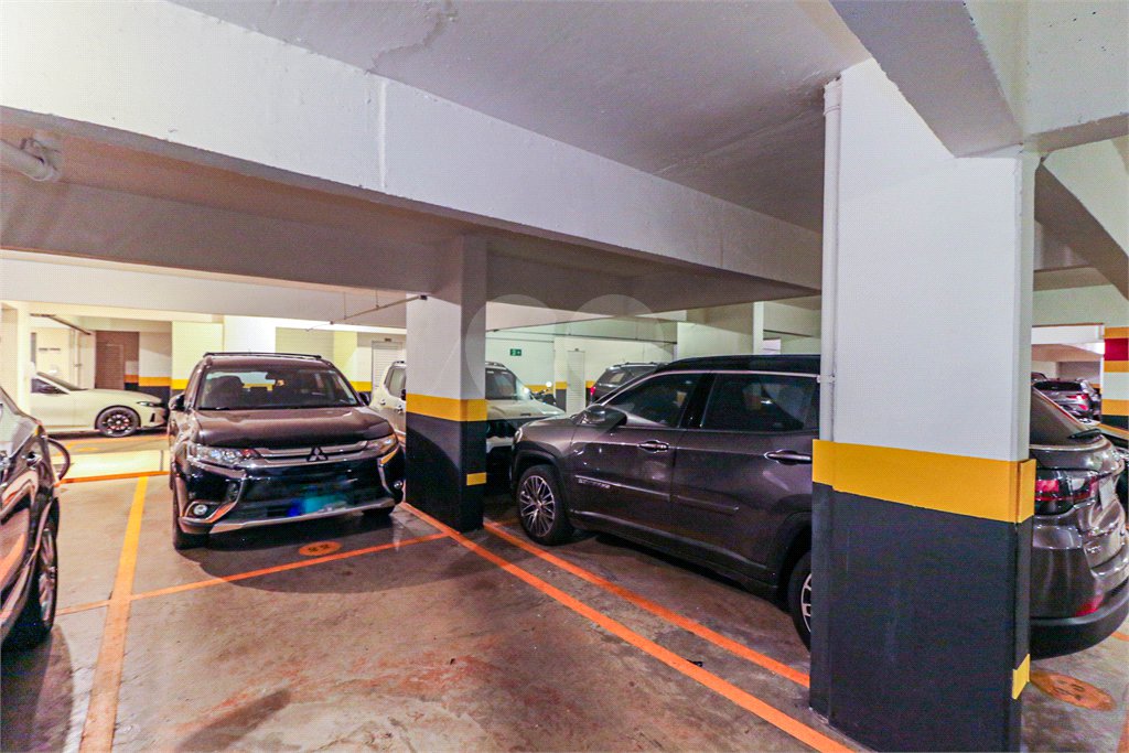 Apartamento à venda com 3 suítes em Brooklin, São Paulo, SP