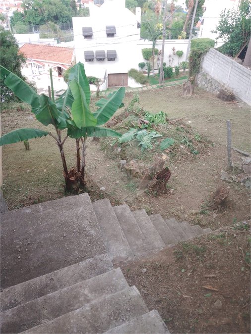 Terreno à venda em Jardim Meny, São Roque, SP