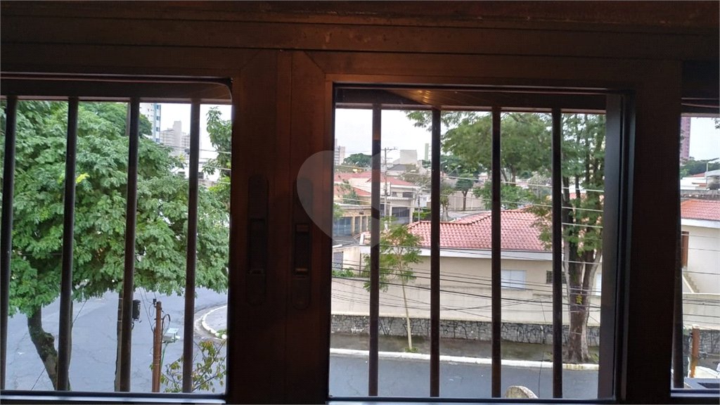 Sobrado à venda com 3 quartos, sendo 1 suíte, em Bosque da Saúde, São Paulo, SP