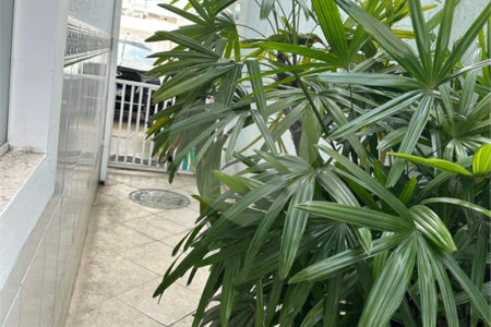 Casa à venda com 4 quartos, sendo 3 suítes, no condomínio Jardins de Florença, Rio de Janeiro - RJ