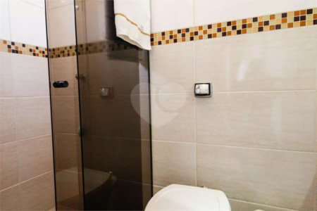 Sobrado à venda com 3 quartos, sendo 1 suíte, em Parada Inglesa, São Paulo, SP