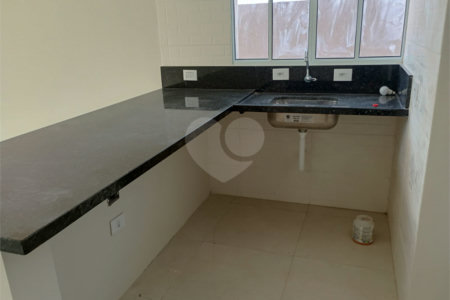 Casa térrea à venda em Nazaré Paulista/SP, no loteamento Quintas de São José
