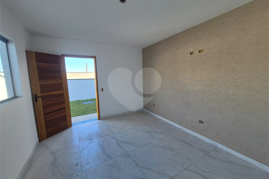 Casa Térrea à venda com 3 quartos, sendo 1 suíte,  em Serra da Cantareira, Mairiporã, SP