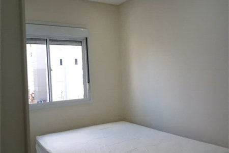 Apartamento à venda com 2 quartos em Parque Reboucas, São Paulo, SP