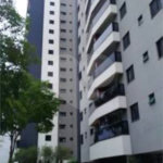 Apartamento à venda com 3 quartos, sendo 1 suíte, em Santo Amaro, São Paulo, SP