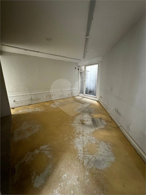 Casa à venda ou para alugar com 4 quartos, sendo 2 suítes,  em Vila Andrade, São Paulo, SP