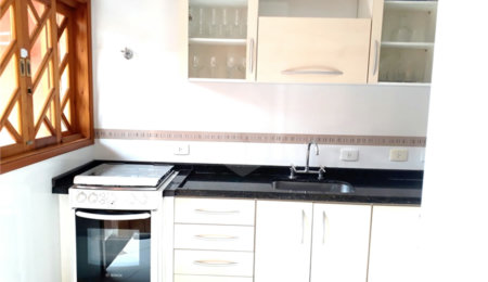 Sobrado à venda com 3 quartos, sendo 2 suítes,  em Santana, São Paulo, SP