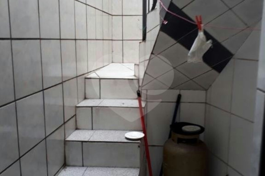 Sobrado à venda com 7 quartos, sendo 3 suítes,  no Brasilândia, São Paulo, SP
