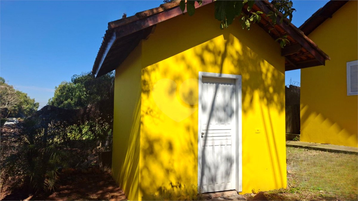 Chácara à venda com 3 suítes em Vila Xisto, São Miguel Arcanjo, SP