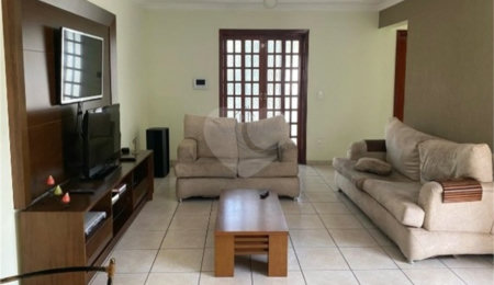 Casa à venda com 4 quartos, sendo 1 suíte,  em Jardim Esplanada, Indaiatuba, SP
